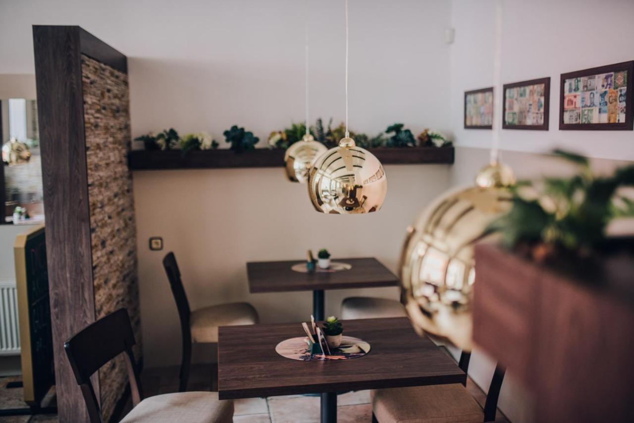 Point Pension Brno Dış mekan fotoğraf