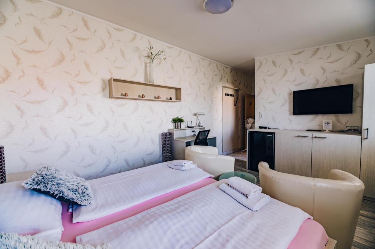 Point Pension Brno Dış mekan fotoğraf