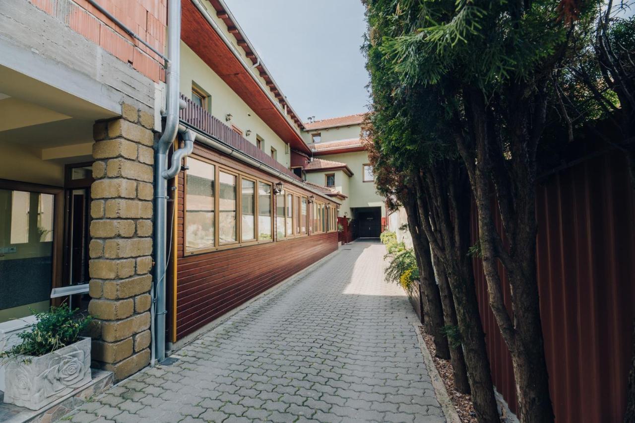 Point Pension Brno Dış mekan fotoğraf